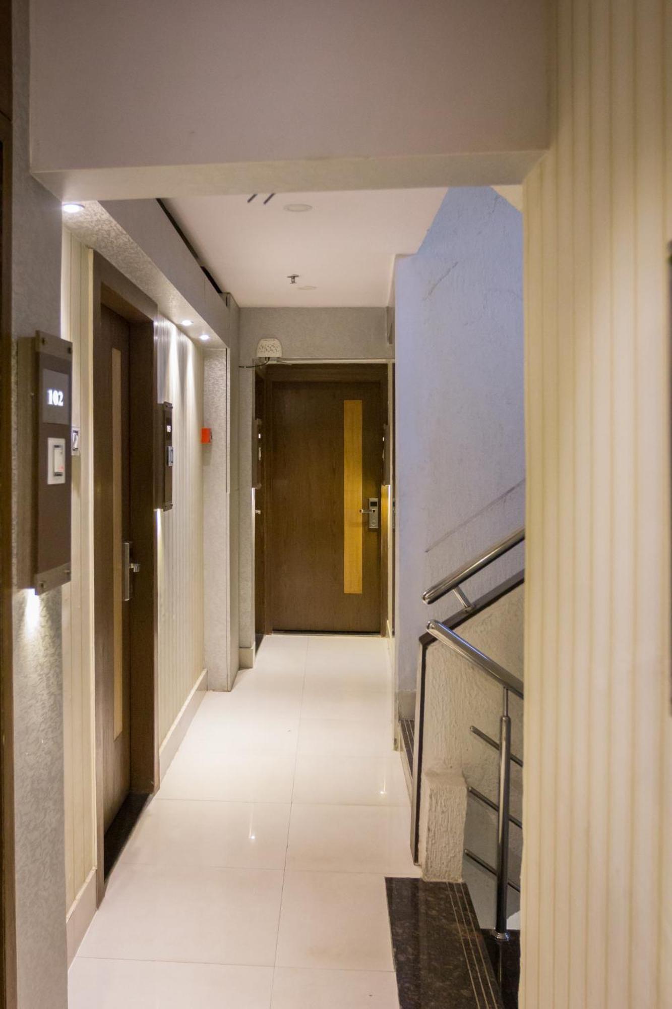 Hotel Spencer Thane Esterno foto